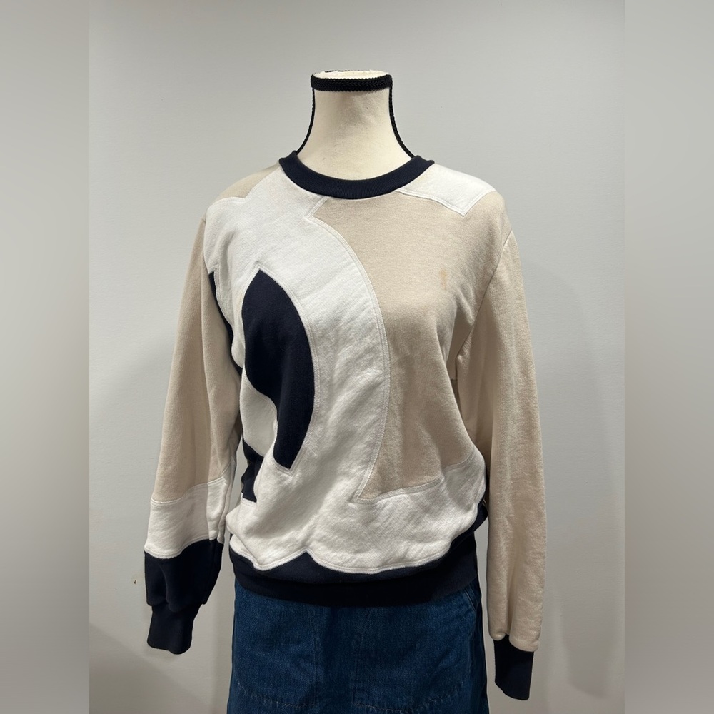 Chanel size 2 2018 printed cotton sweatshirt